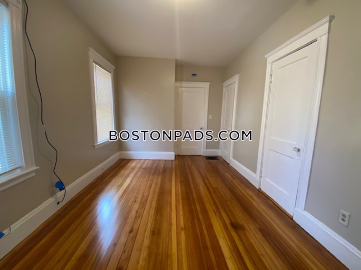 Homes Ave. Boston picture 3