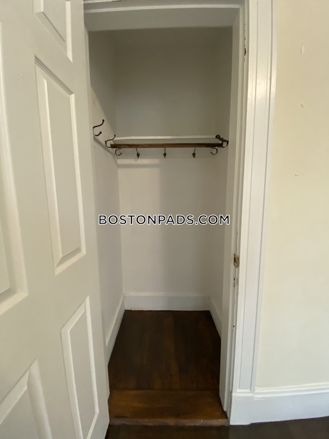 Boston - $5,795 /mo