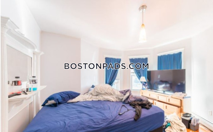 dorchester-4-beds-1-bath-boston-3450-4552014 