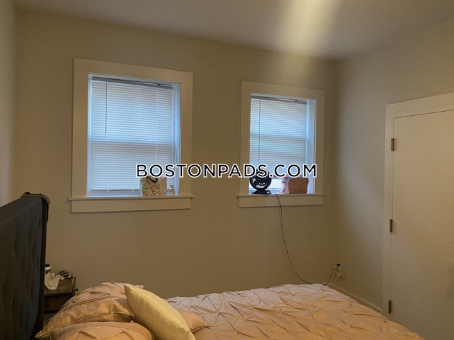 Boston - $4,250 /mo