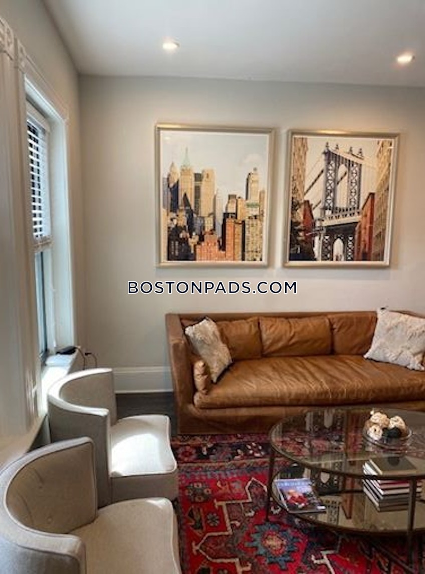 Boston - $6,400 /month