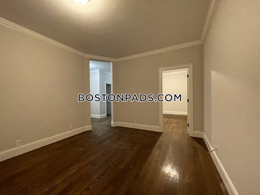 Boston - $3,950 /month