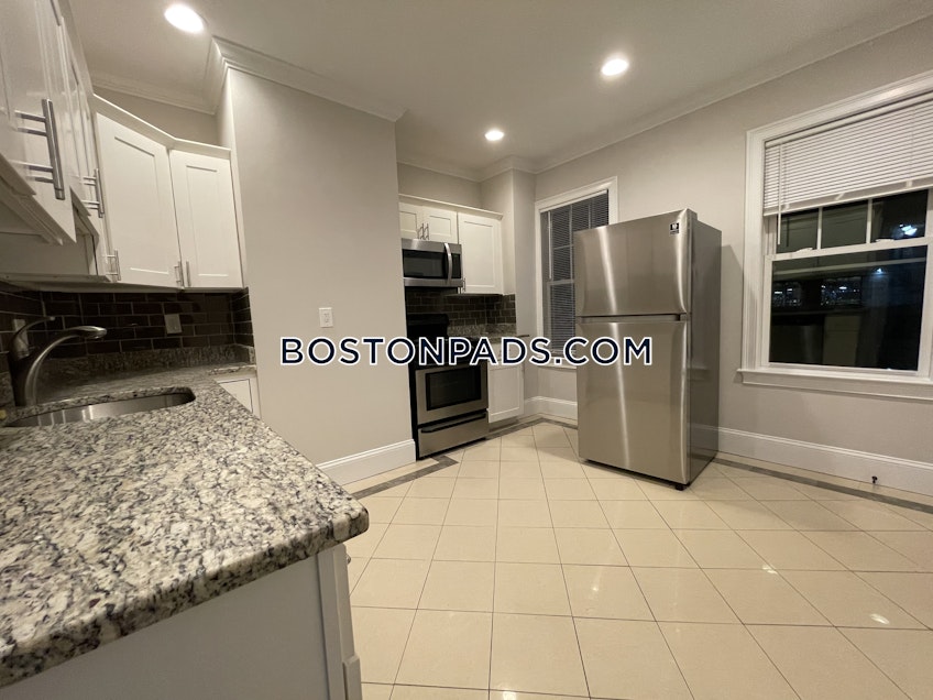 Boston - $3,950 /month