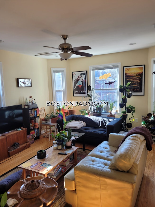 Somerville - $6,000 /mo