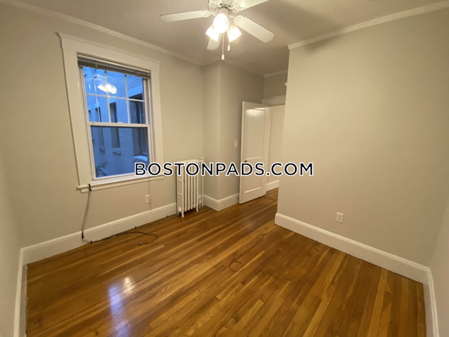 Boston - $3,400 /mo