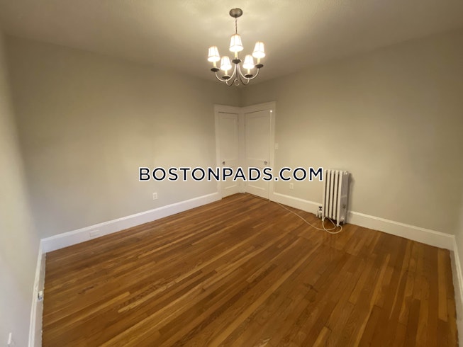 Boston - $3,400 /mo