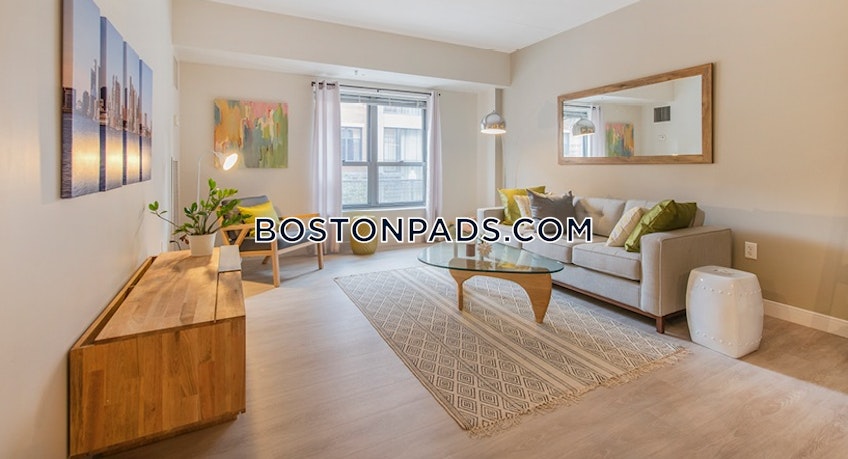 Boston - $6,475 /month