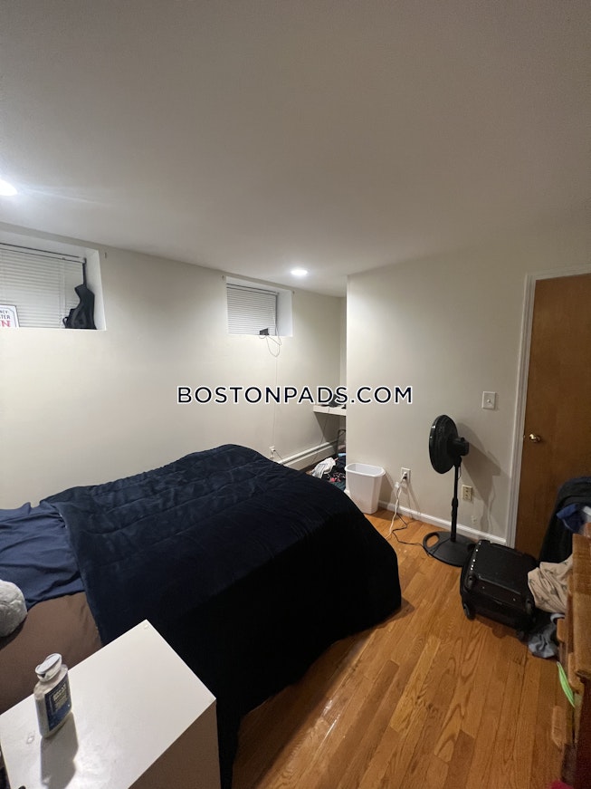 Boston - $3,200 /mo