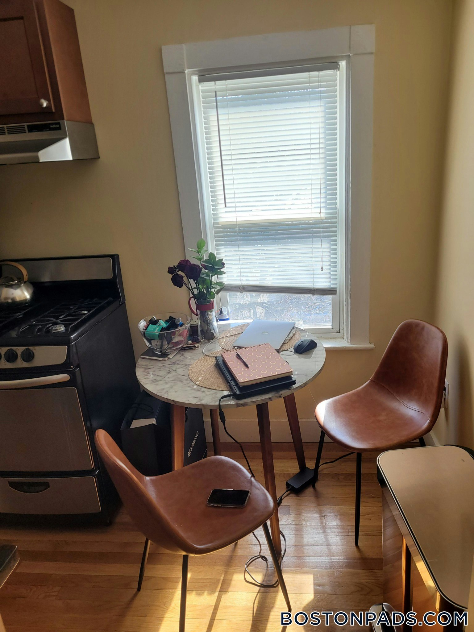 Cambridge - $2,395