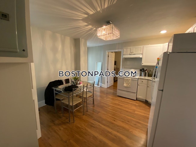 Boston - $4,695 /mo