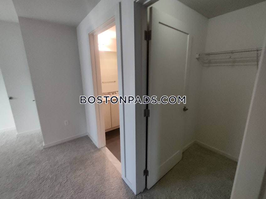 Boston - $4,435 /month