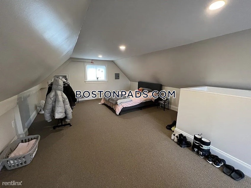 Boston - $5,200 /month