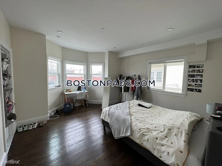 Boston - $5,200 /month