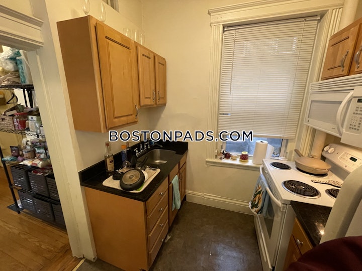 fenwaykenmore-apartment-for-rent-1-bedroom-1-bath-boston-2650-4590727 