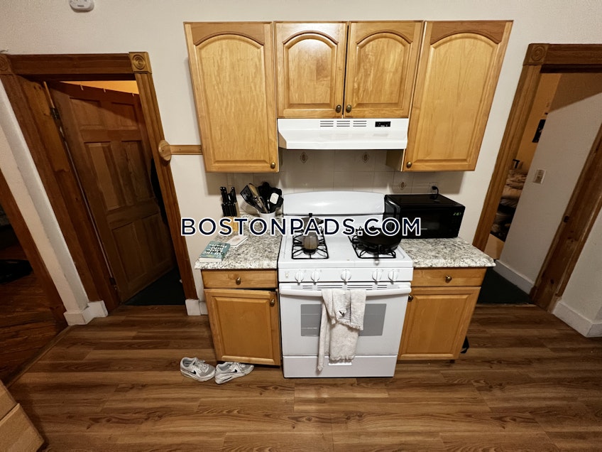 Boston - $4,200 /month