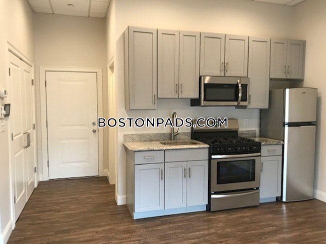 Revere - $1,850 /mo