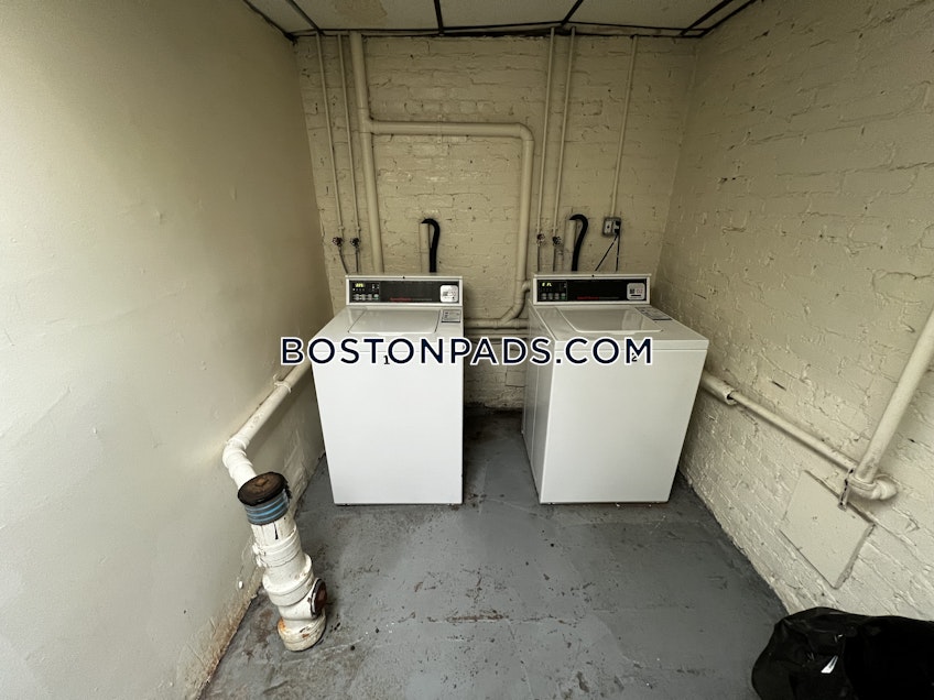 Boston - $4,500 /month