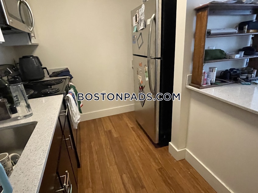 Boston - $3,125 /month