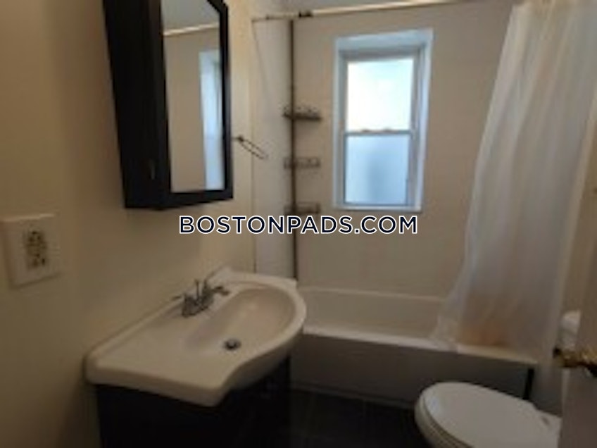 Boston - $2,500 /month