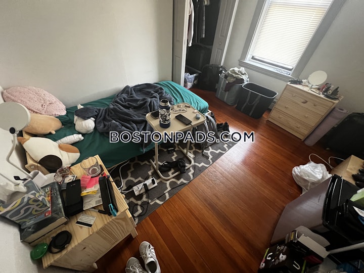 mission-hill-apartment-for-rent-3-bedrooms-1-bath-boston-4820-4498305 