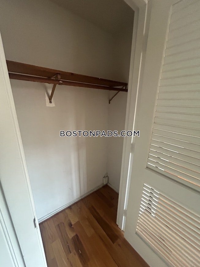 Boston - $2,750 /mo