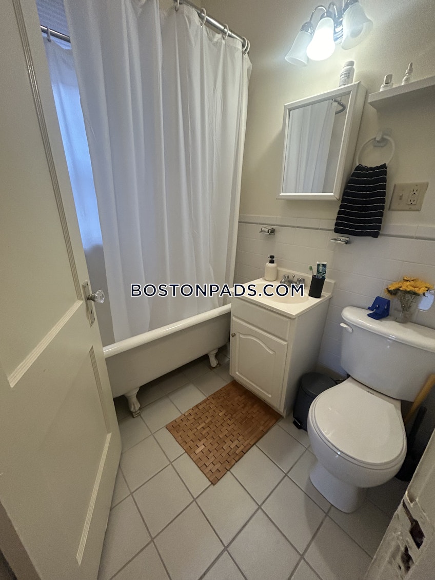 Boston - $2,750 /month