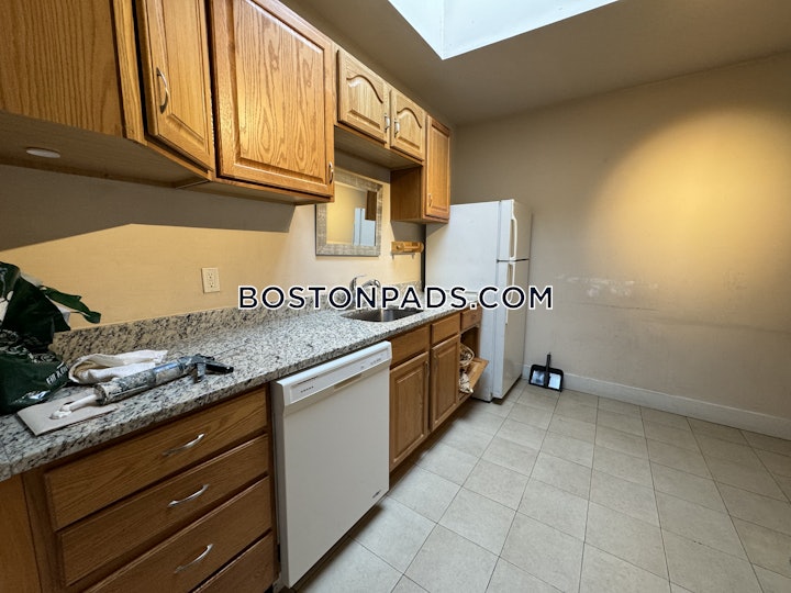 allston-apartment-for-rent-2-bedrooms-1-bath-boston-2875-4661853 