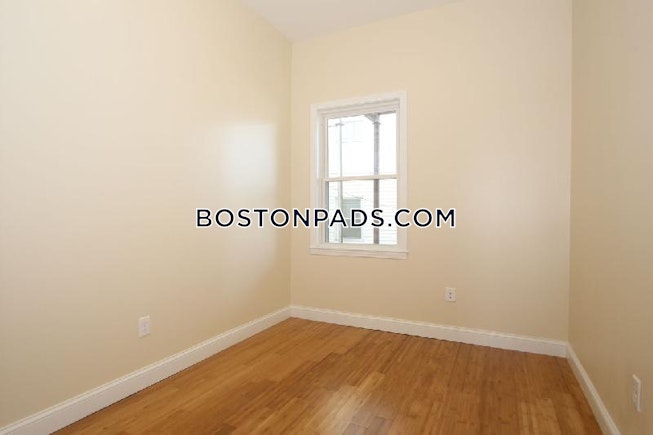 Boston - $4,250 /mo