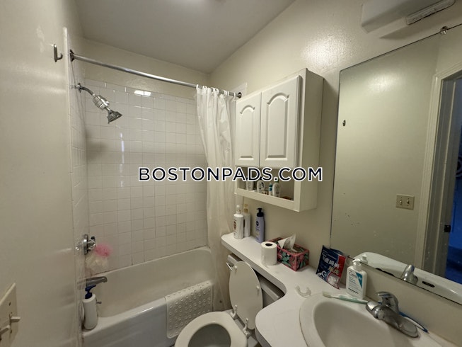 Boston - $2,050 /mo