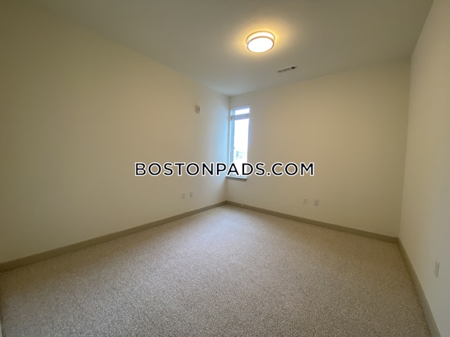 Cambridge - $3,058 /mo