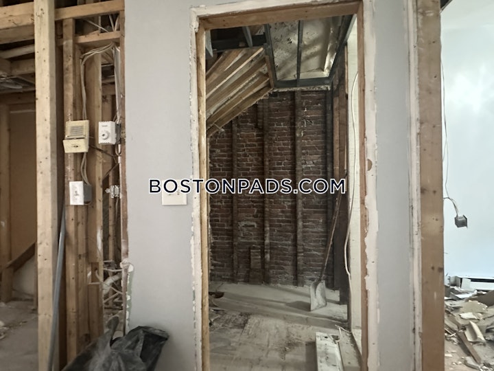 south-end-apartment-for-rent-2-bedrooms-1-bath-boston-4200-4632926 
