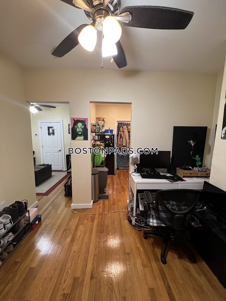 somerville-apartment-for-rent-1-bedroom-1-bath-east-somerville-2500-4571753 