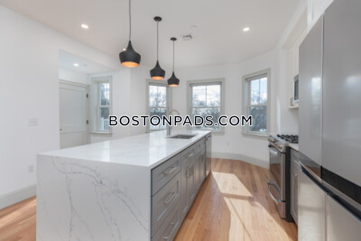 dorchester-apartment-for-rent-3-bedrooms-2-baths-boston-4000-4575739 