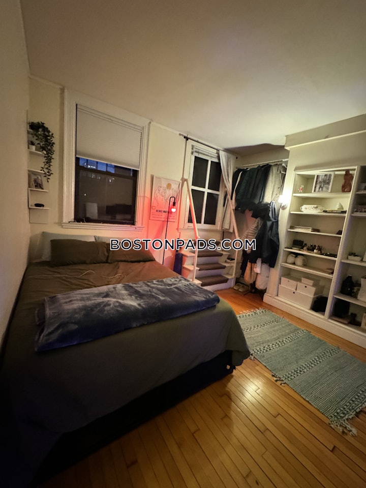 back-bay-apartment-for-rent-2-bedrooms-1-bath-boston-3800-4557048 