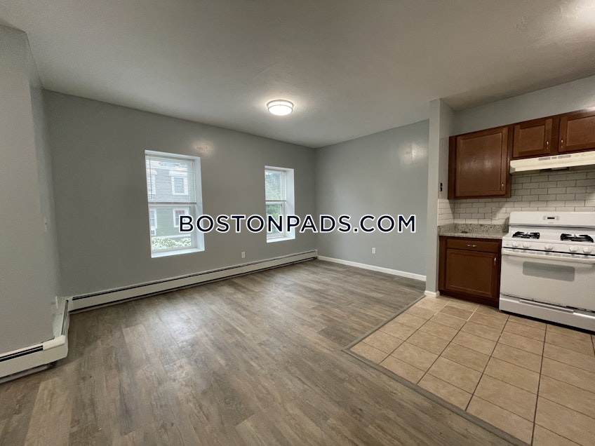 Boston - $4,000 /month