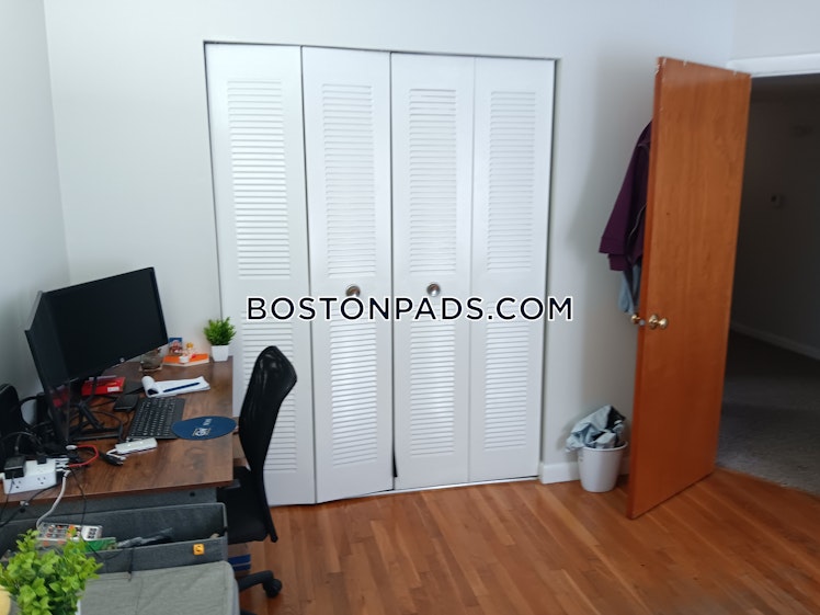 Hubbard Ave., Cambridge