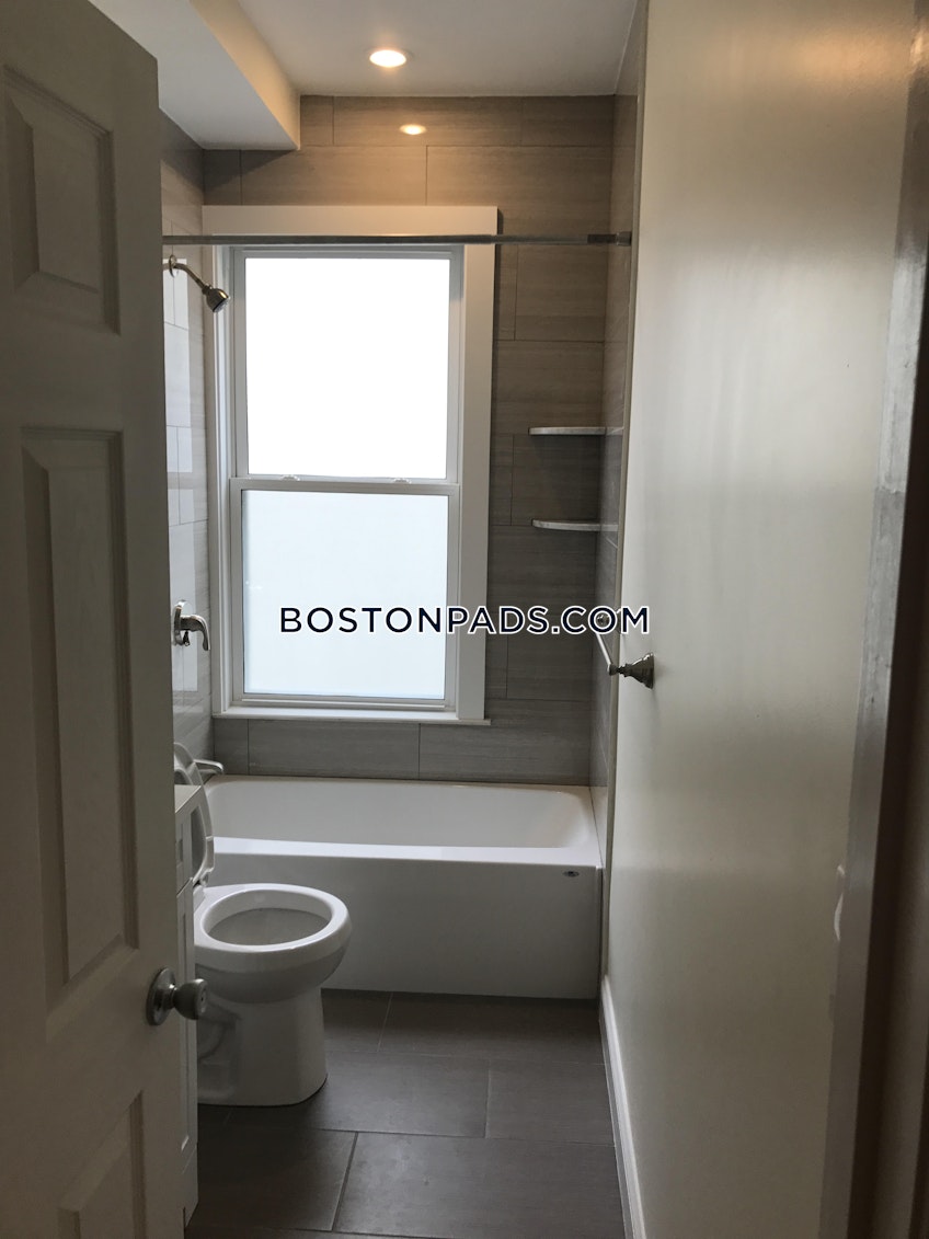 Somerville - $4,400 /month