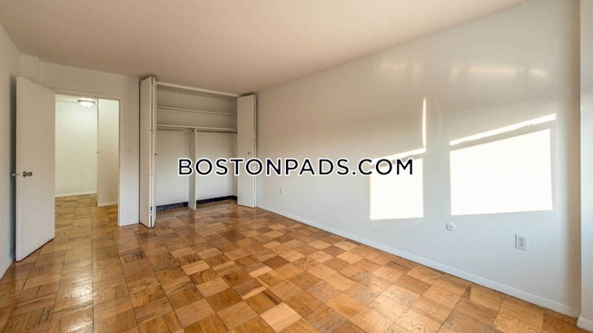 Cambridge - $3,127 /mo