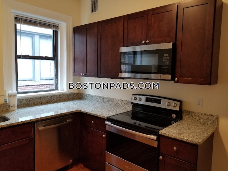 Beacon St., Brookline