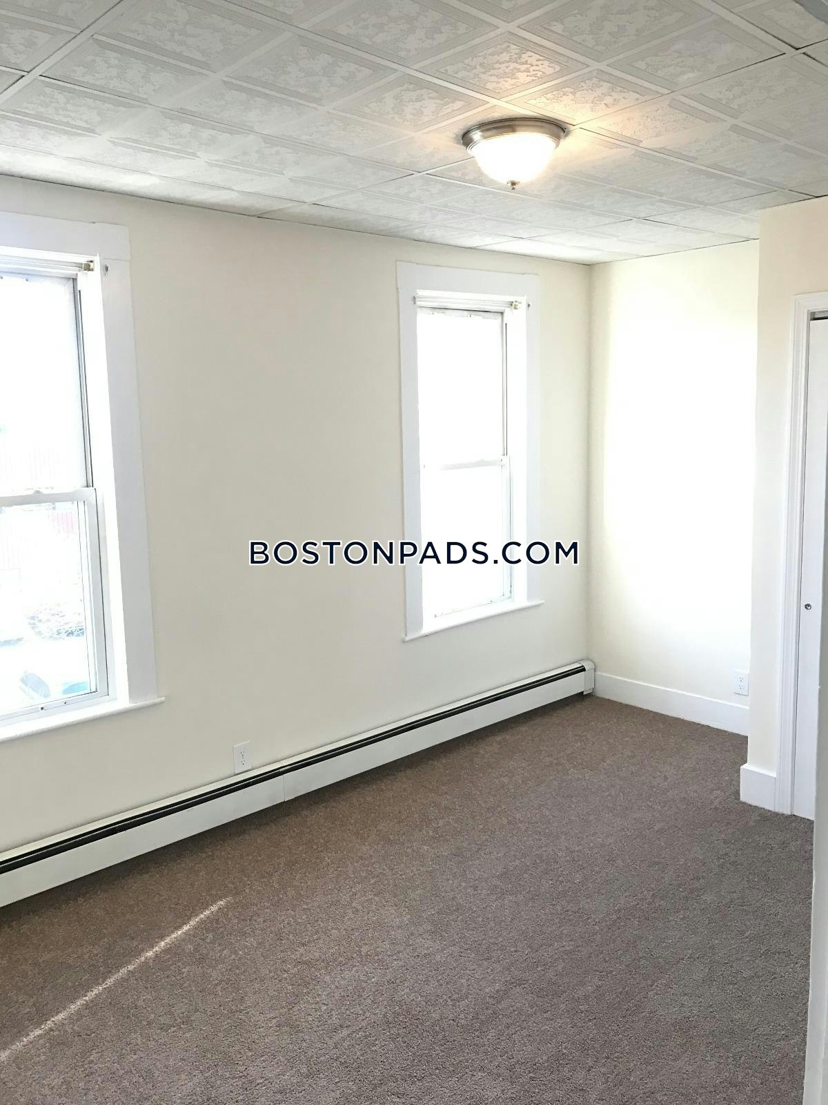 Somerville - $2,995