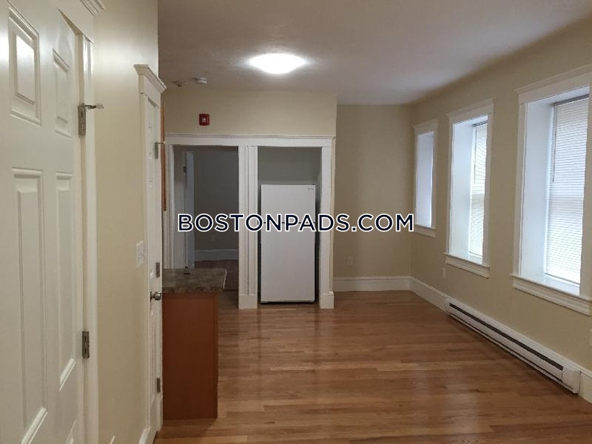 Boston - $5,000 /month