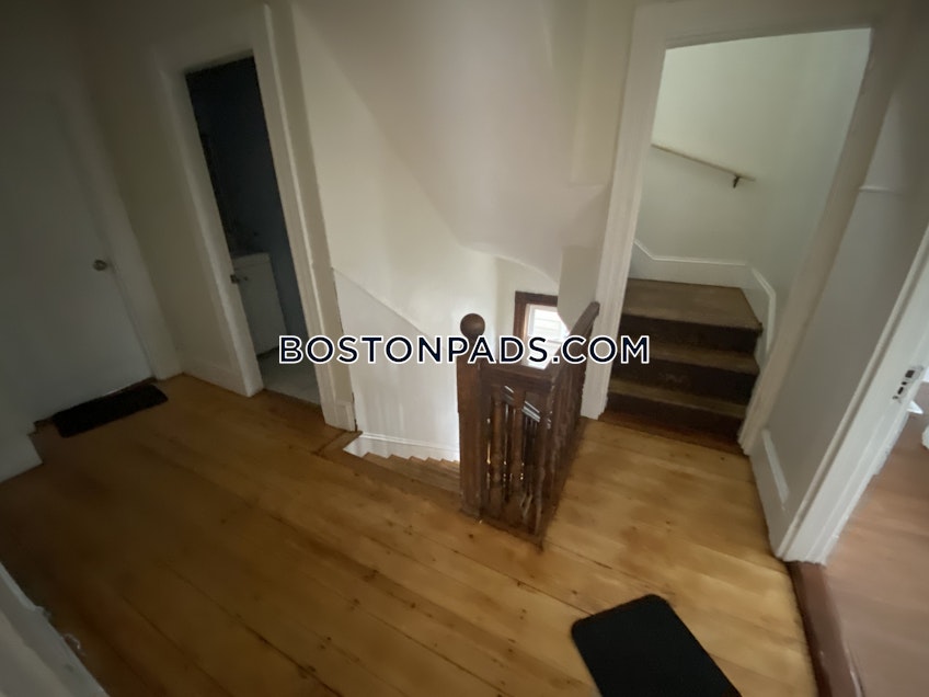 Boston - $5,350 /month