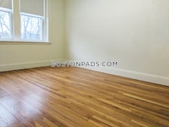 Boston, $2,350/mo