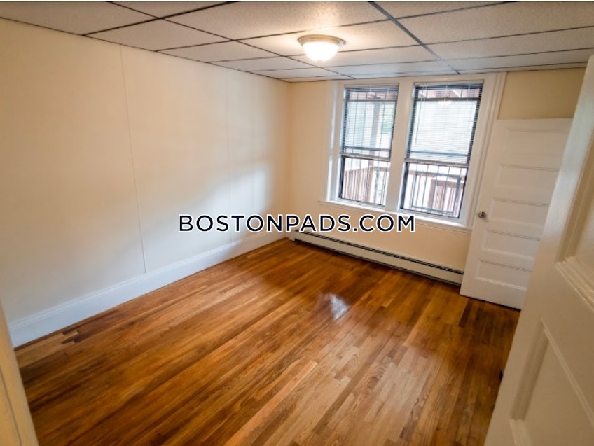 Boston - $3,800 /month