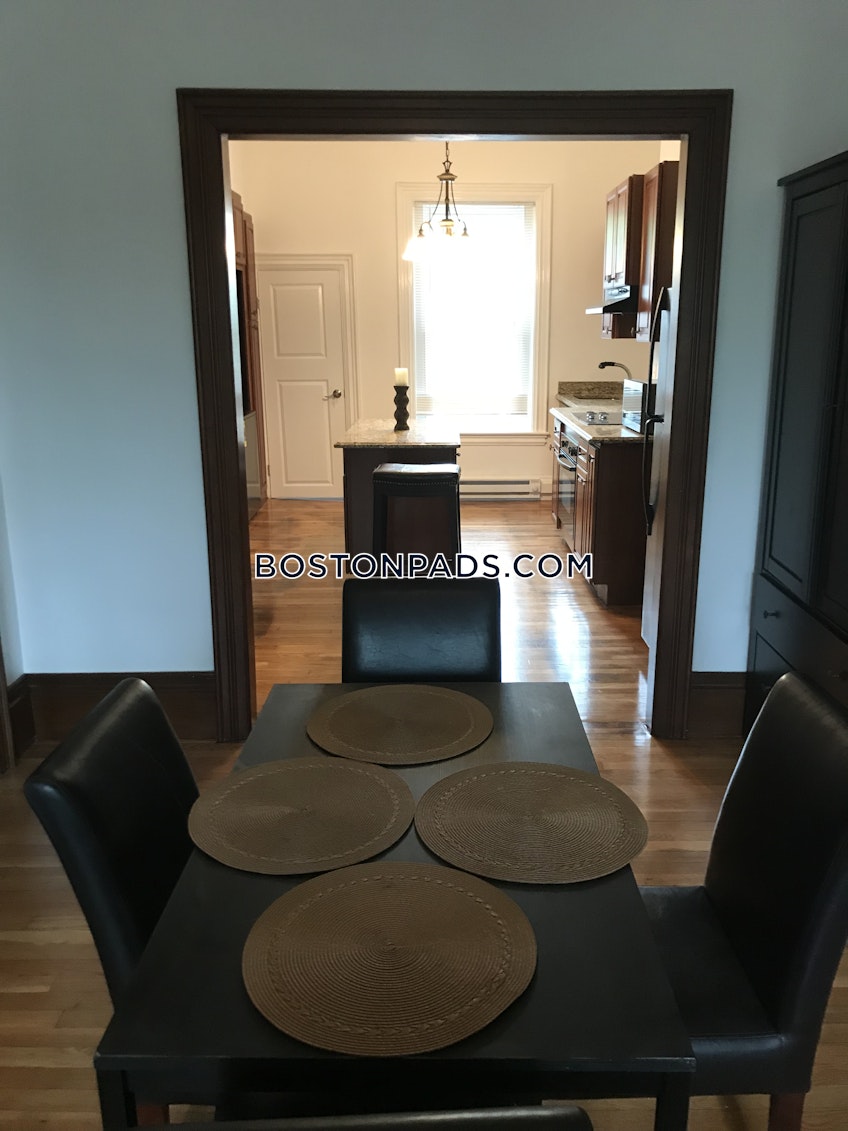 Boston - $2,500 /month