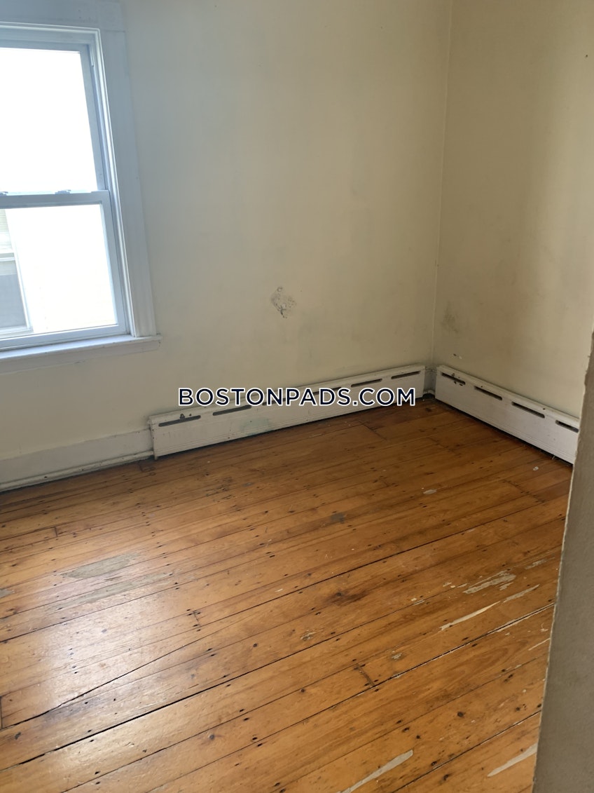 Boston - $5,200 /month