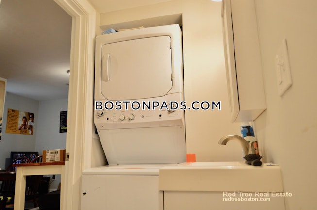 Boston - $3,000 /mo