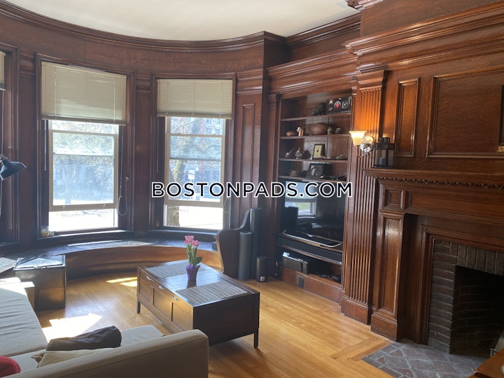 back-bay-apartment-for-rent-1-bedroom-1-bath-boston-3100-4612674 