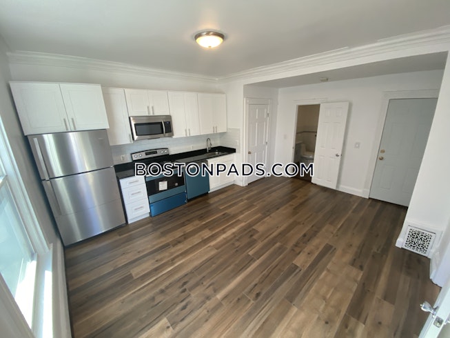 Boston - $1,875 /mo