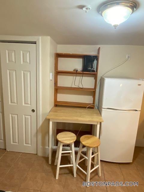 Cambridge - $2,100